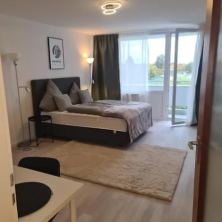Apartman 4 With Garden